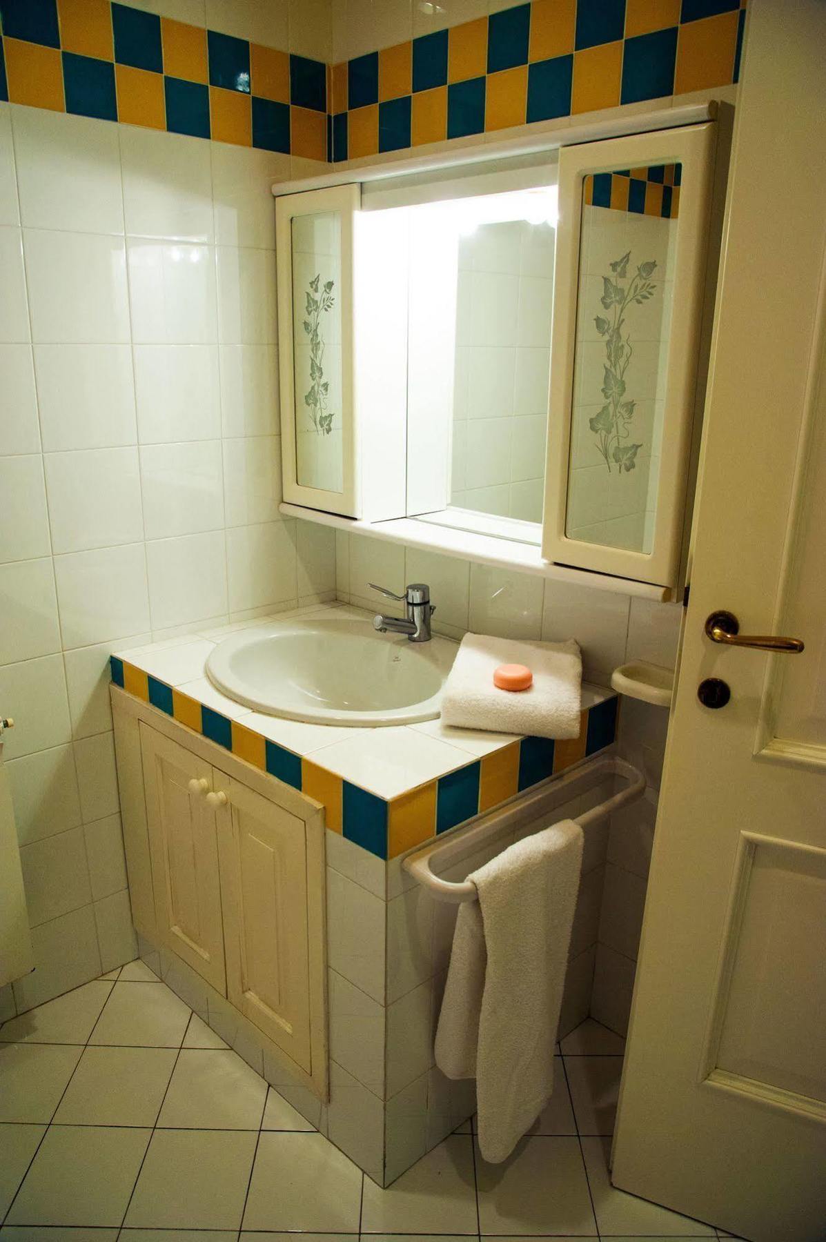 Residence Tourist 卢卡 外观 照片